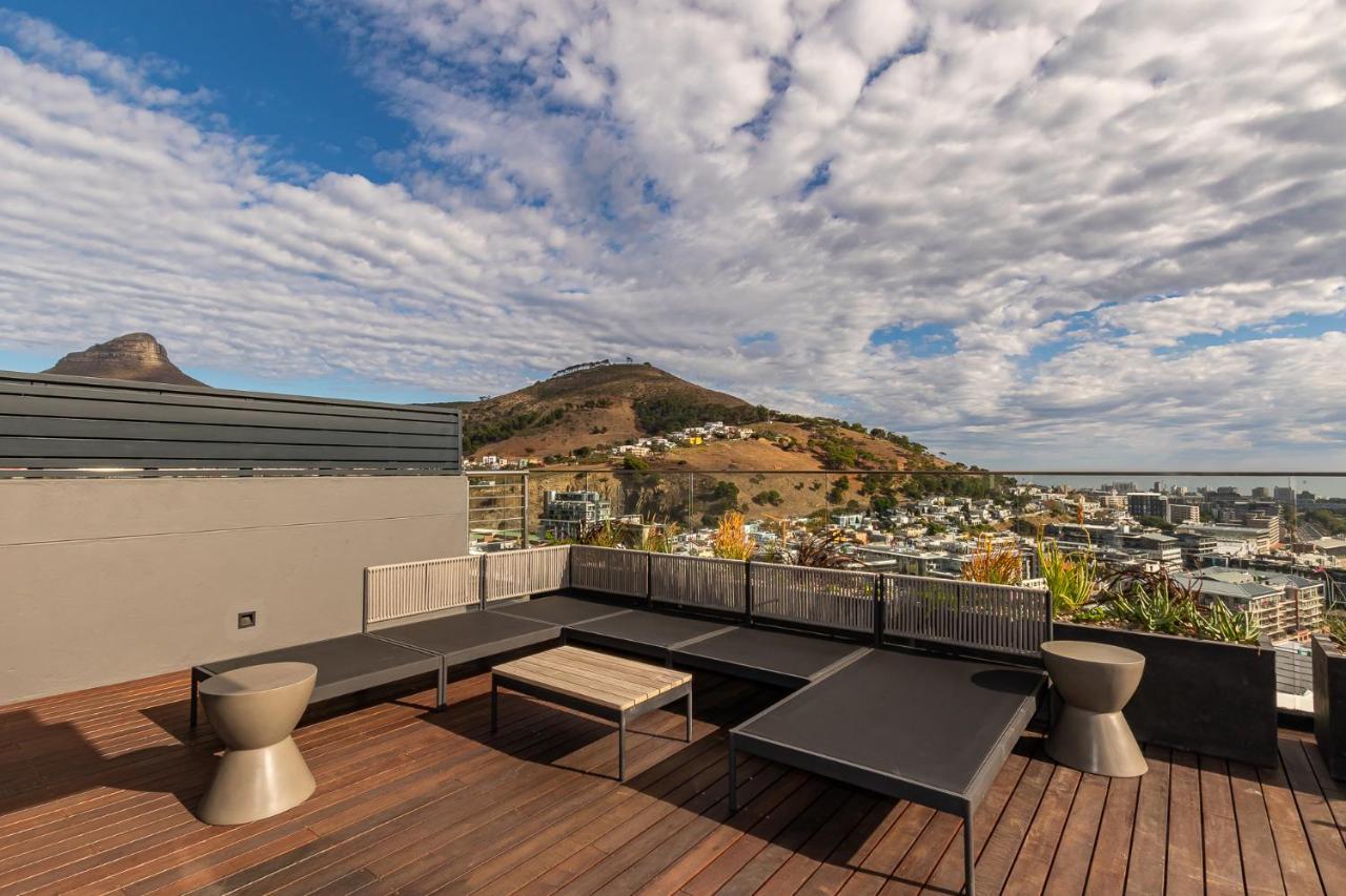 Beautiful Family Apartment With Amazing Views @ 16 On Bree 开普敦 外观 照片