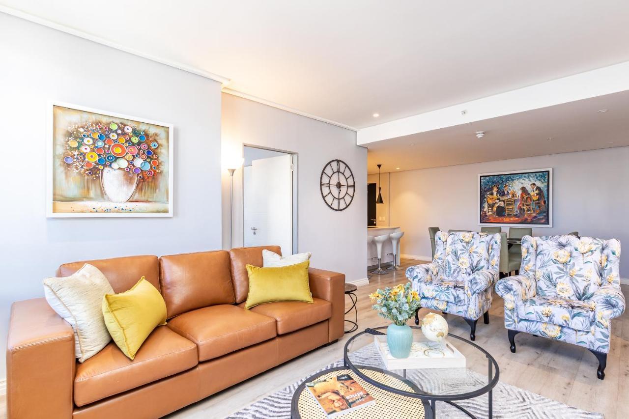 Beautiful Family Apartment With Amazing Views @ 16 On Bree 开普敦 外观 照片