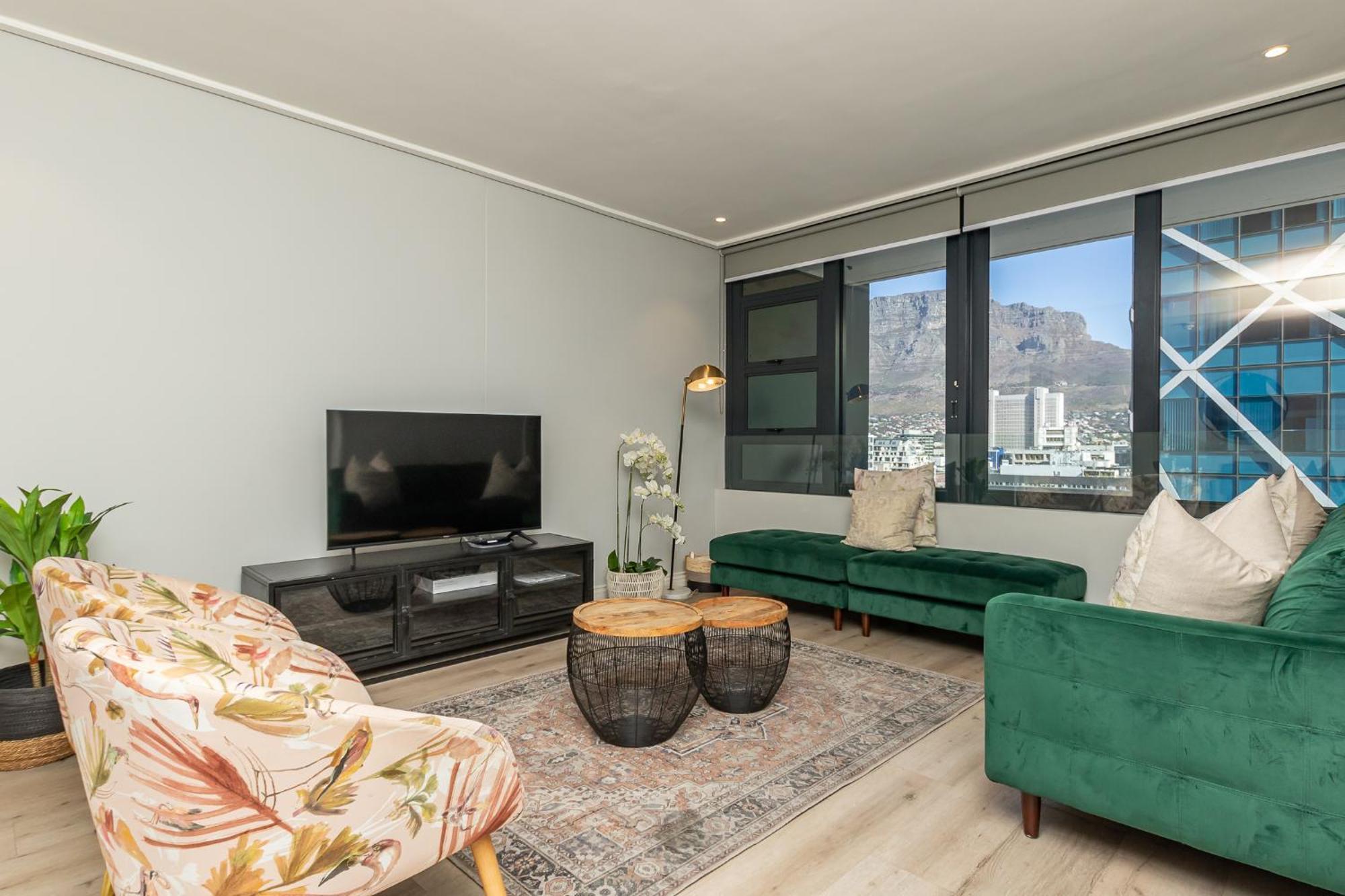 Beautiful Family Apartment With Amazing Views @ 16 On Bree 开普敦 外观 照片